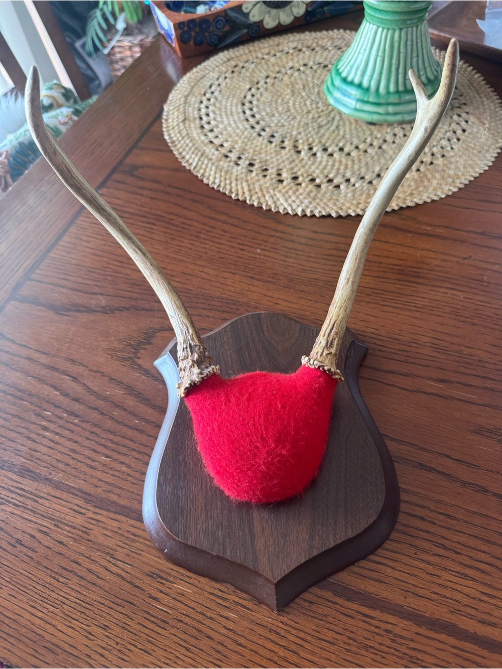Vintage Deer Antlers Mounted on Wooden Plaque Red Felt 3 Point Cabin Hunting